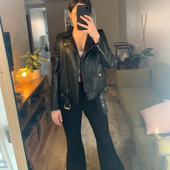 Leather jacket - Picture 2 of 4